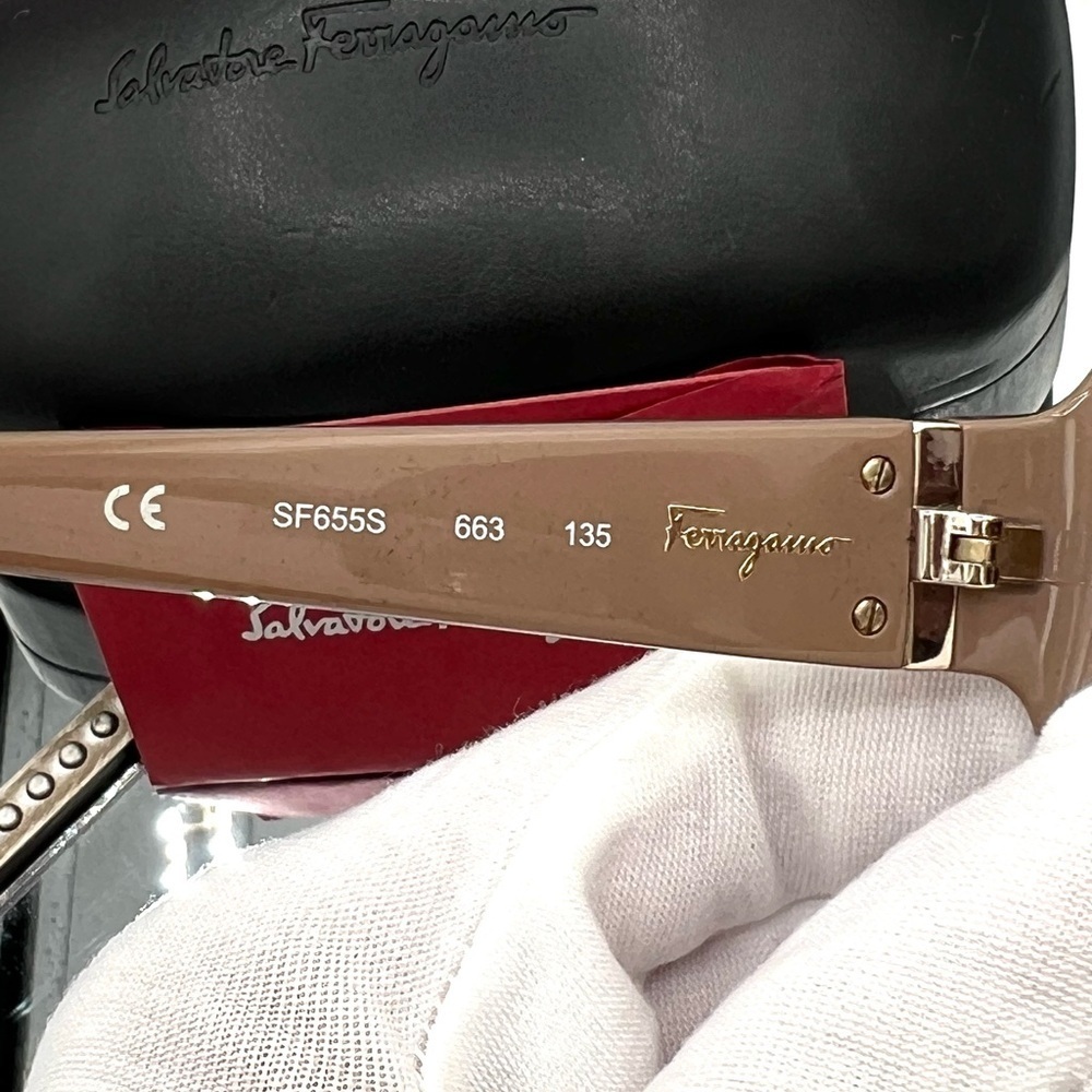 Salvatore Ferragamo Sunglasses with COA - Picture 3 of 10